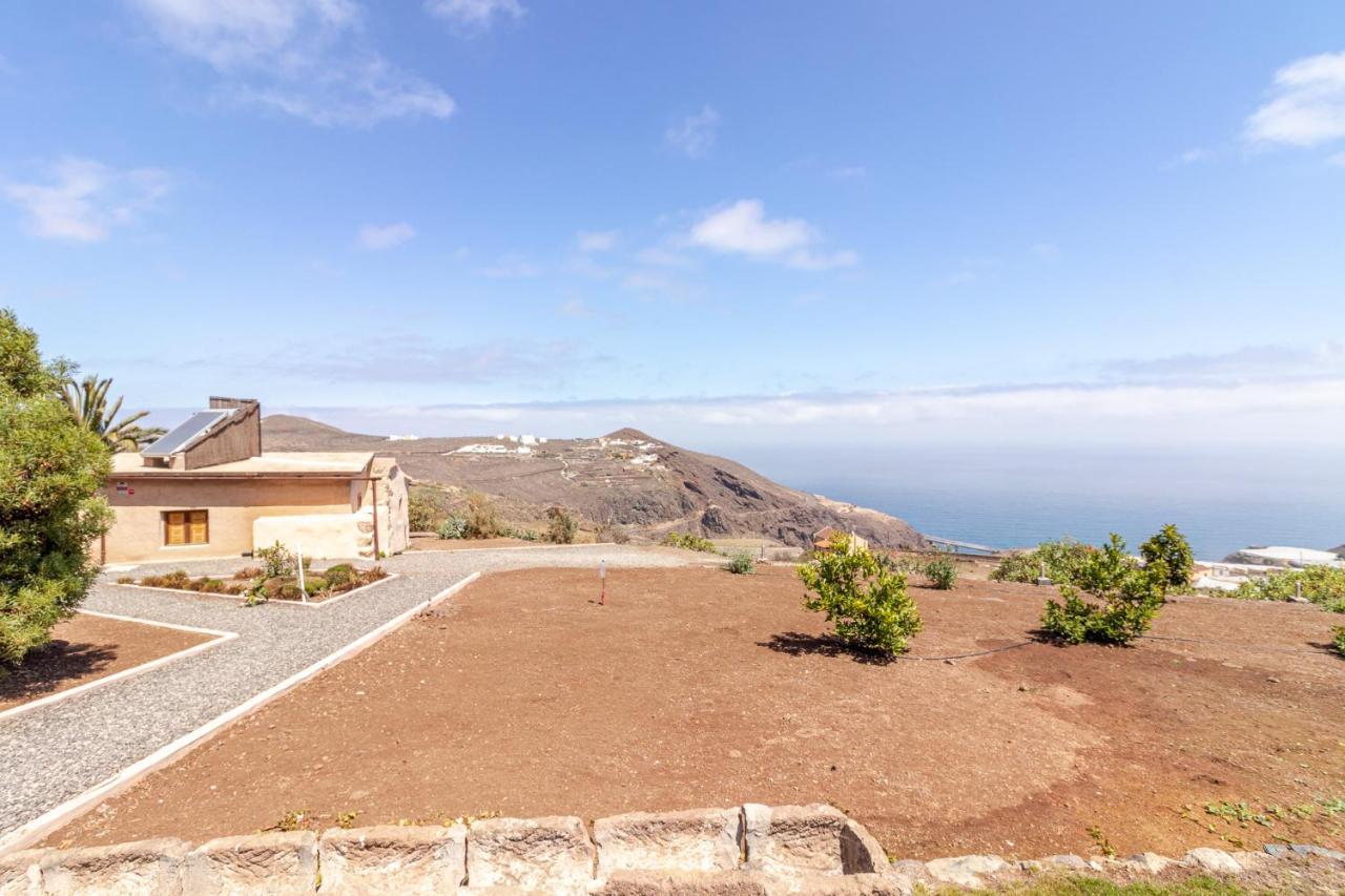 Вилла Flatguest Charming House + Pool + Terrace + Views Santa Maria de Guia de Gran Canaria Экстерьер фото